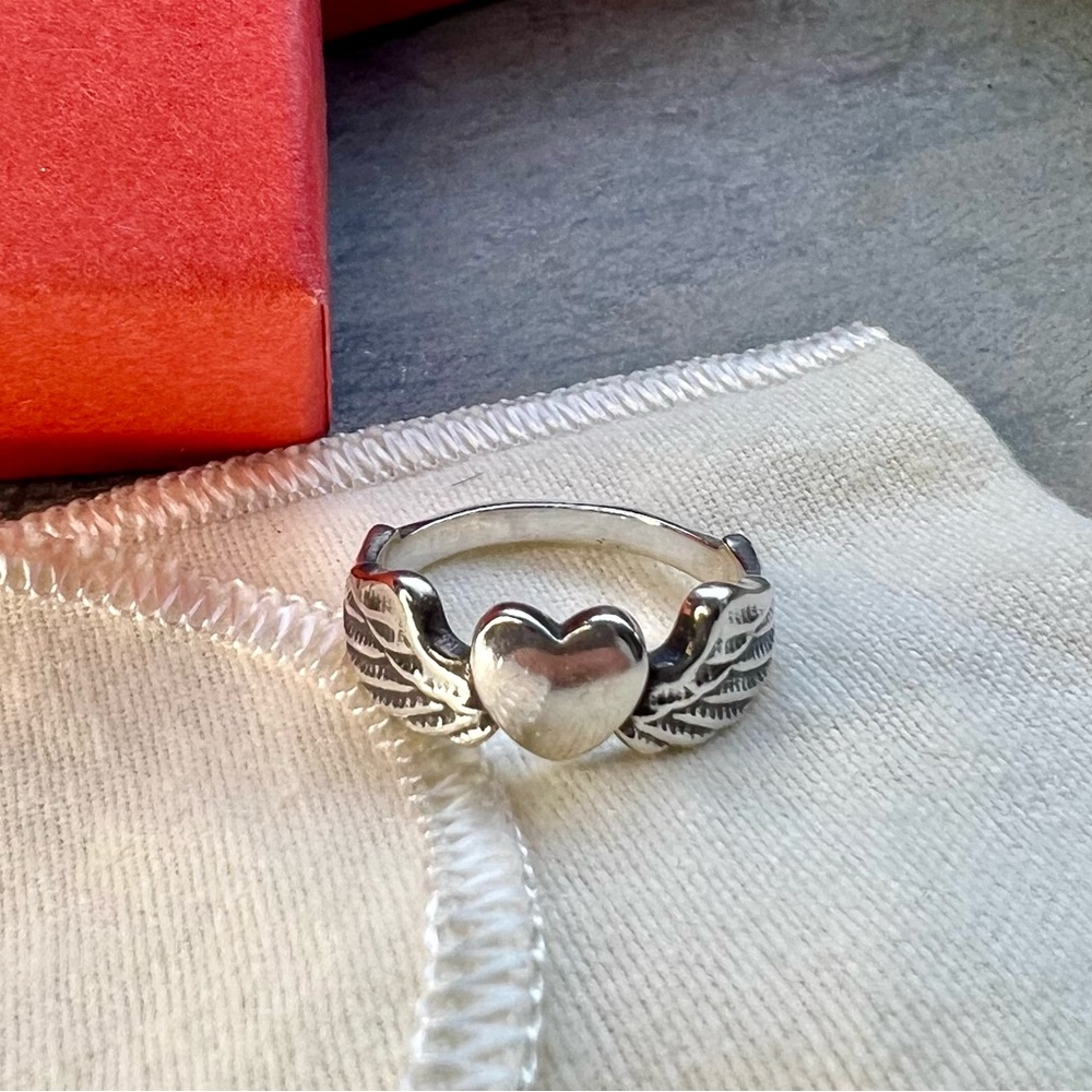 James Avery “Let Love Soar” Ring